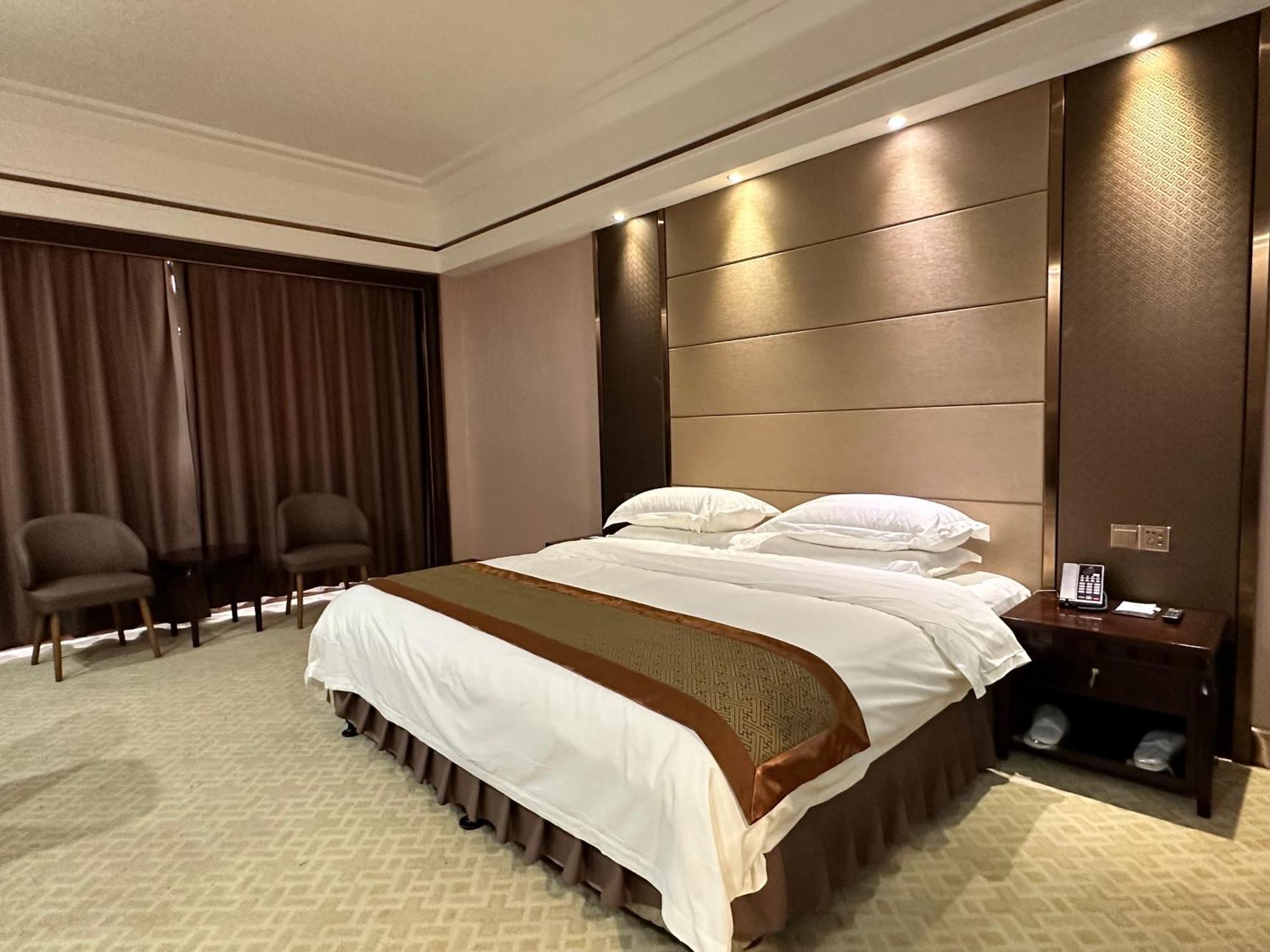 Chaozhou Hotel Экстерьер фото